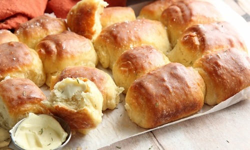 The Best Dinner Rolls