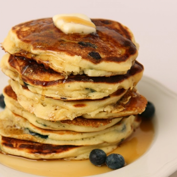 Blueberry Buttermilk Pancakes