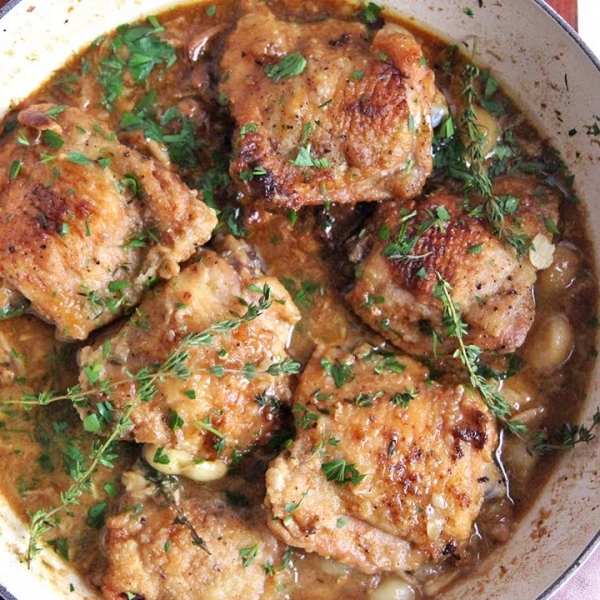 Chicken with 40 Cloves of Garlic