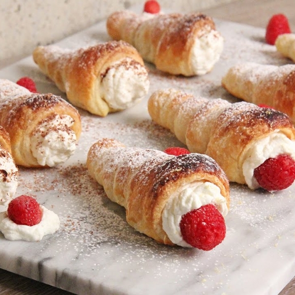 Cream Horns