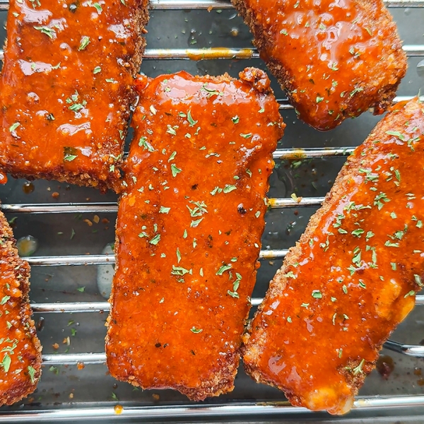 Hot Honey Mozzarella Sticks