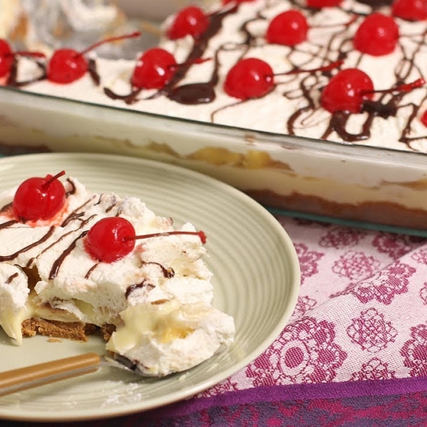 No Bake Banana Split Dessert