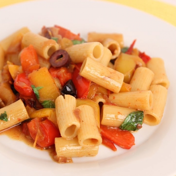 Rigatoni Peperonata