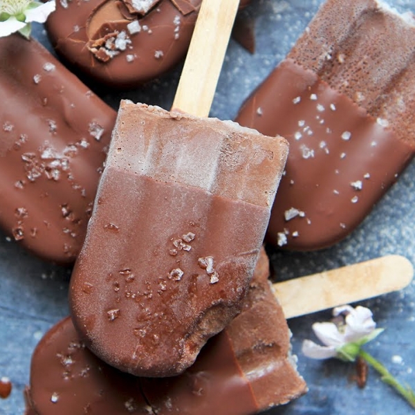 The Best Chocolate Popsicles